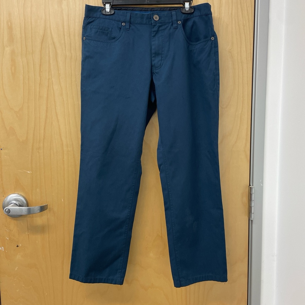 Classic Navy Men's Chinos